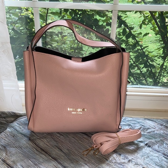 kate spade Handbags - Kate Spade Light Pink Leather Tote